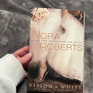 Vision in White Book 1